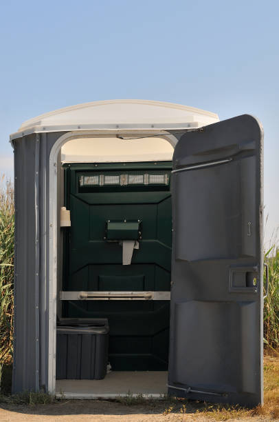 Best Portable restroom trailer rental  in Newkirk, OK